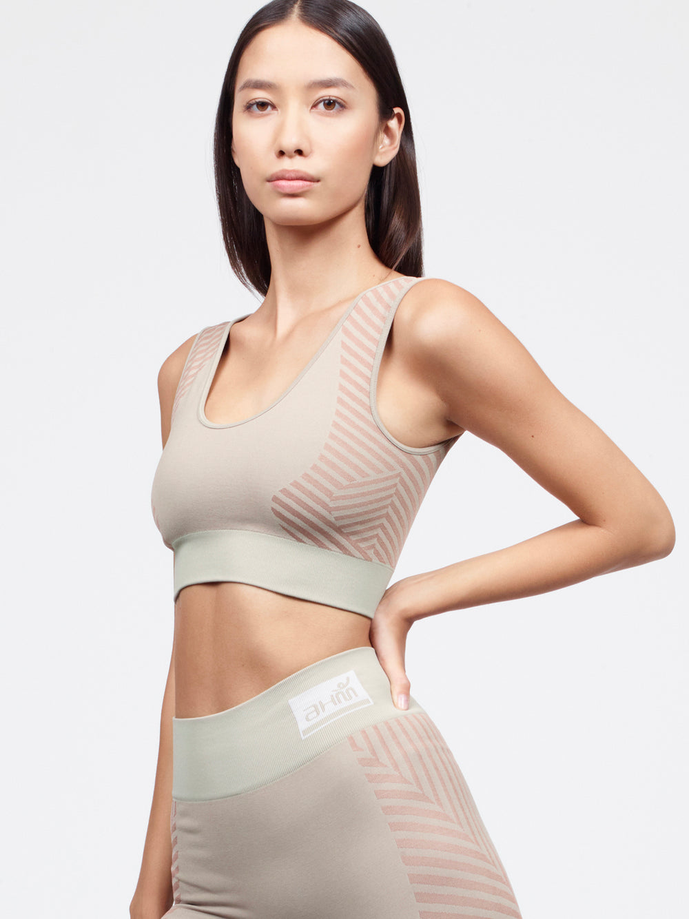 Scoop neck sport bra in tranquil taupe