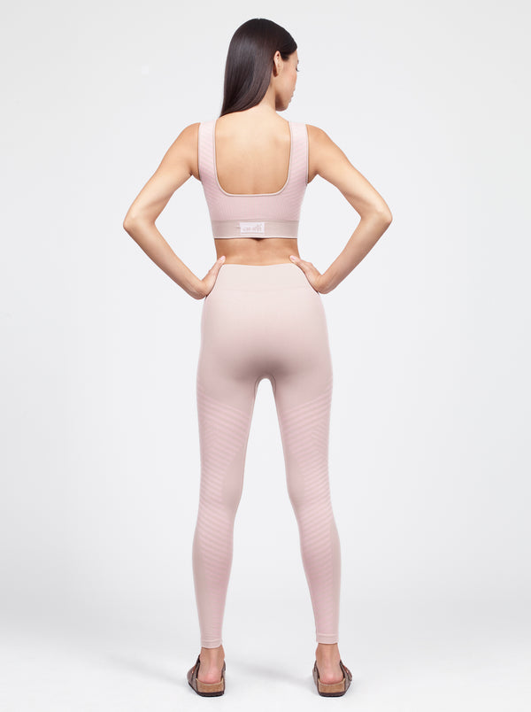 compression sport bra with compression legging set in desert light